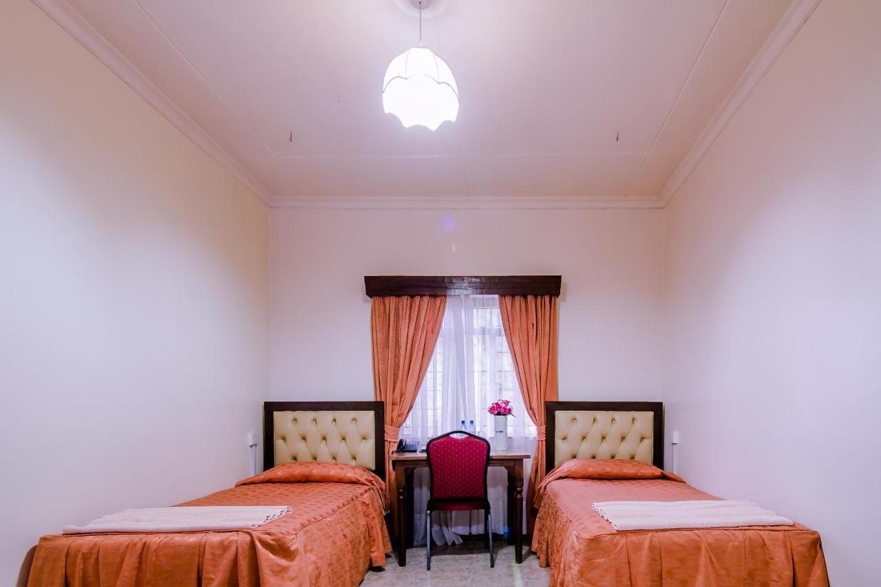 Chak Guesthouse & Conference Center Nairobi Eksteriør bilde
