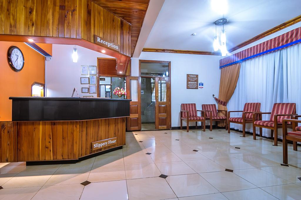 Chak Guesthouse & Conference Center Nairobi Eksteriør bilde