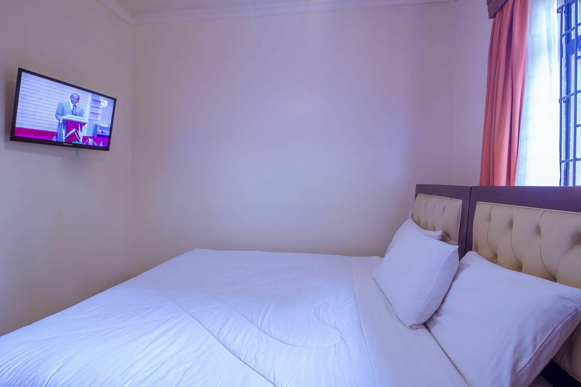 Chak Guesthouse & Conference Center Nairobi Eksteriør bilde